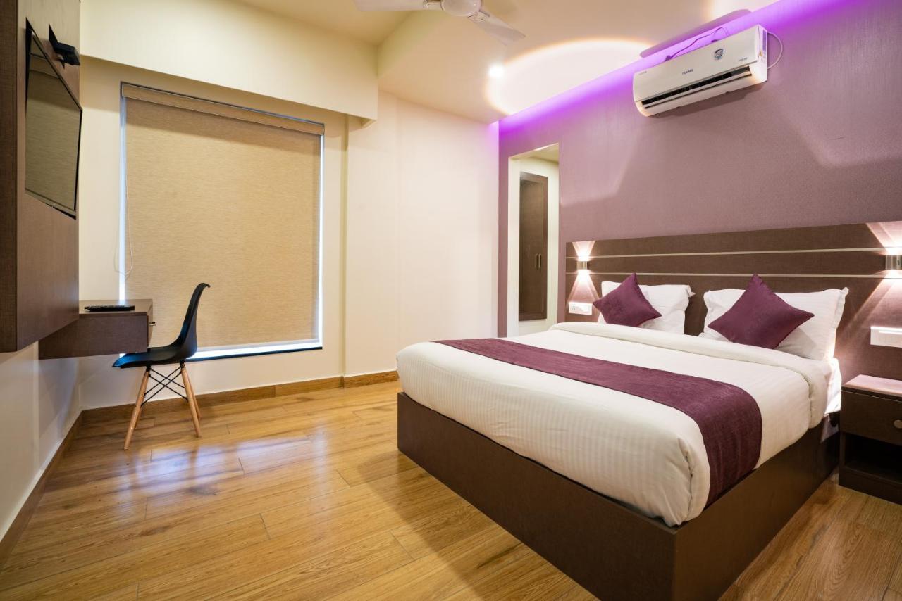 Lavender Infopark Kochi Hotel Buitenkant foto