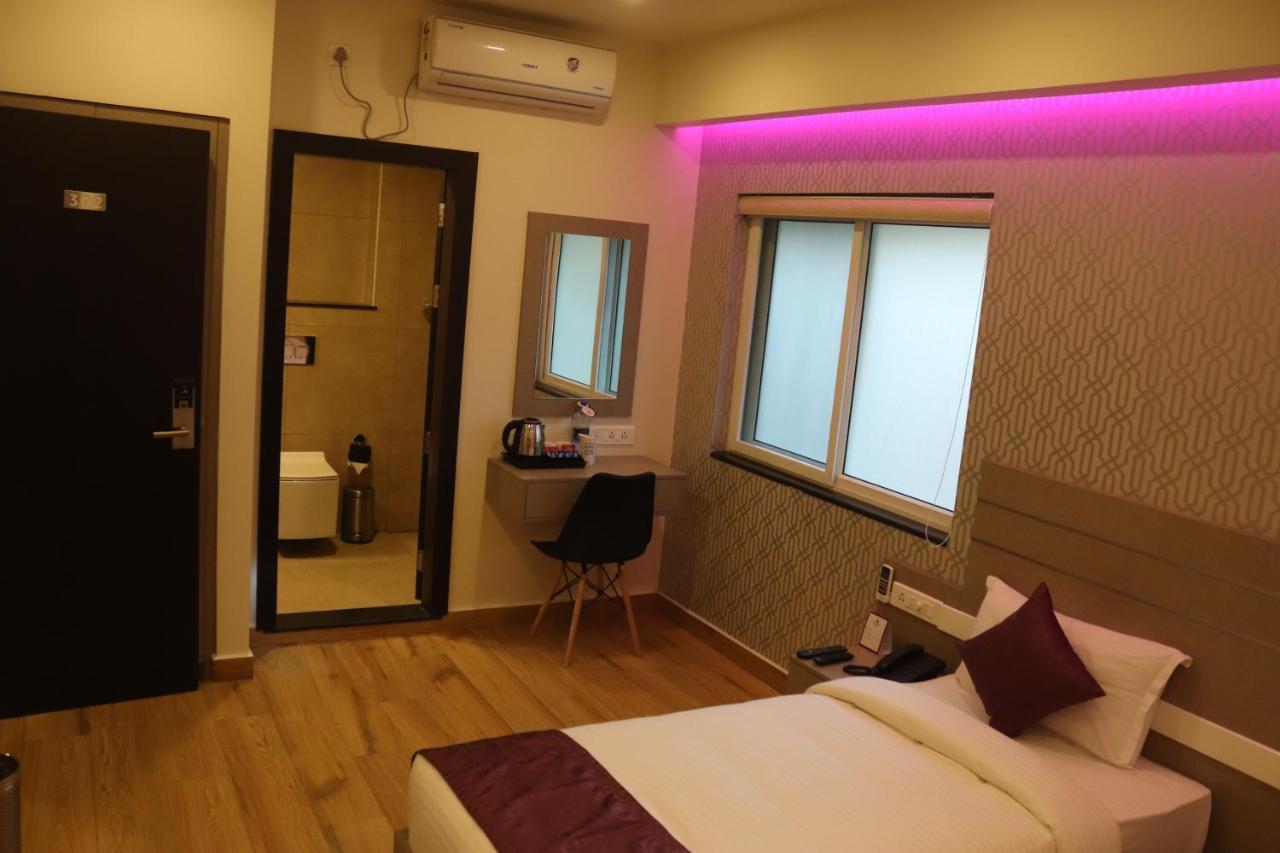 Lavender Infopark Kochi Hotel Buitenkant foto